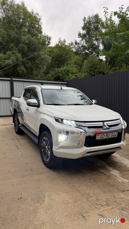 Mitsubishi L200, 2.4 L, 2023 il, 56 567 km — Avtomobillər, Xaçmaz (3)