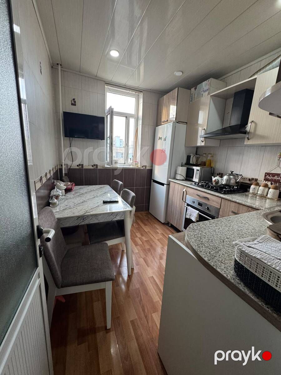 Satılır 3 otaqlı köhnə tikili 70 m² — Mənzil, Bakı (12)