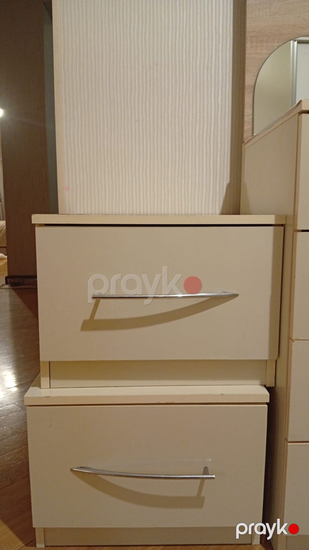 Krem rəngli komod və güzgülü üst panel dəsti - Material — Komodlar və tumbalı, Digah (5)