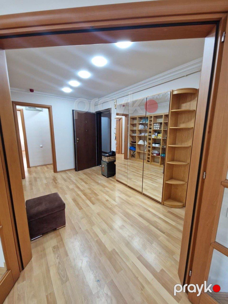İcarəyə verilir 4 otaqlı yeni tikili 170 m² — Mənzil, Bakı (10)