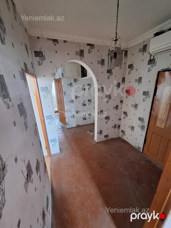 Satılır 2 otaqlı Bina evi menzil (Köhnə tikili), 58 m², 9-cu mikrorayon — Mənzil, Sumqayıt (4)
