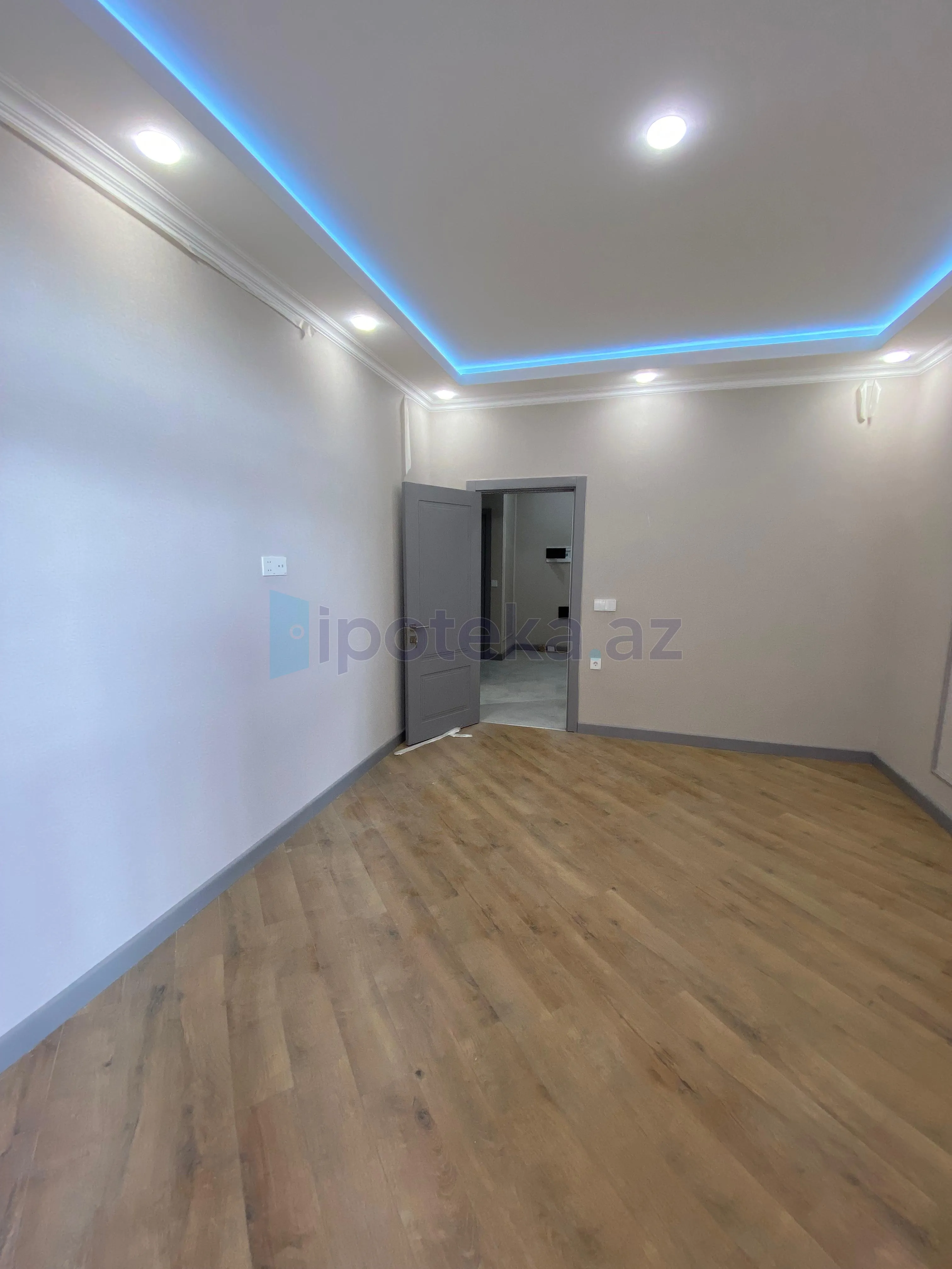 Satılır: 3 Otaq, Yeni tikili, Binəqədi r., 7-ci mkr q., 85.00 m² — Mənzil, Bakı (4)