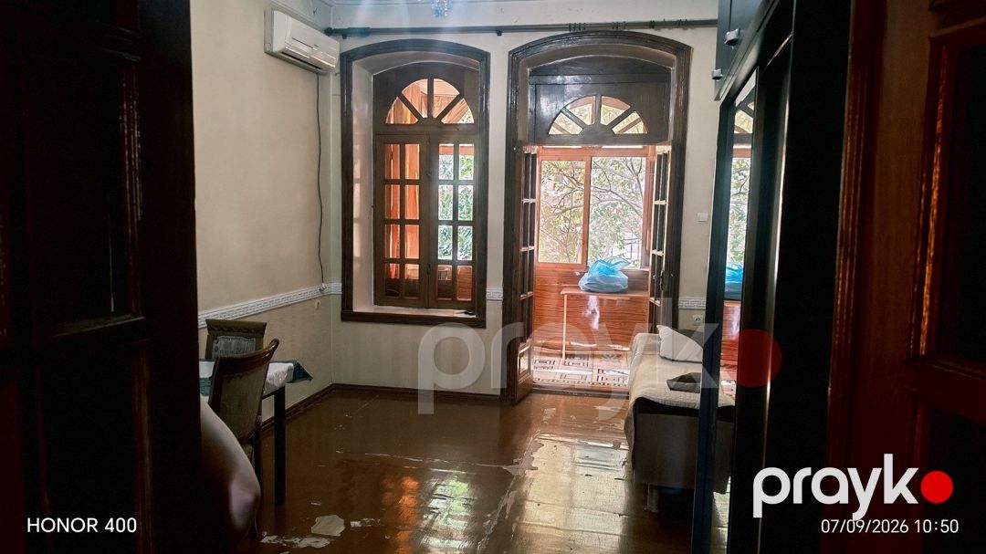 İcarəyə verilir 4 otaqlı köhnə tikili 120 m² — Mənzil, Bakı (5)