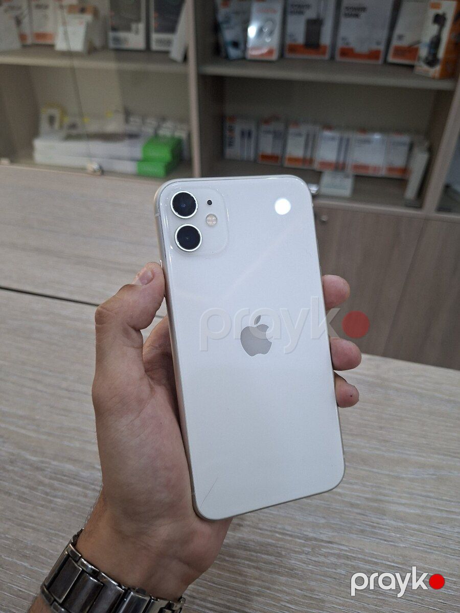 Apple iPhone 11 White 64GB/4GB — Smartfonlar, Bakı