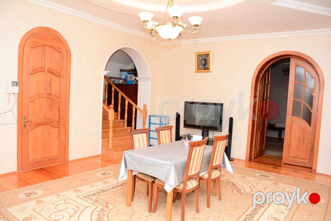 Satılır 6 otaqlı həyət evi/bağ evi 200 m² — Ev, villa, Bakı (3)
