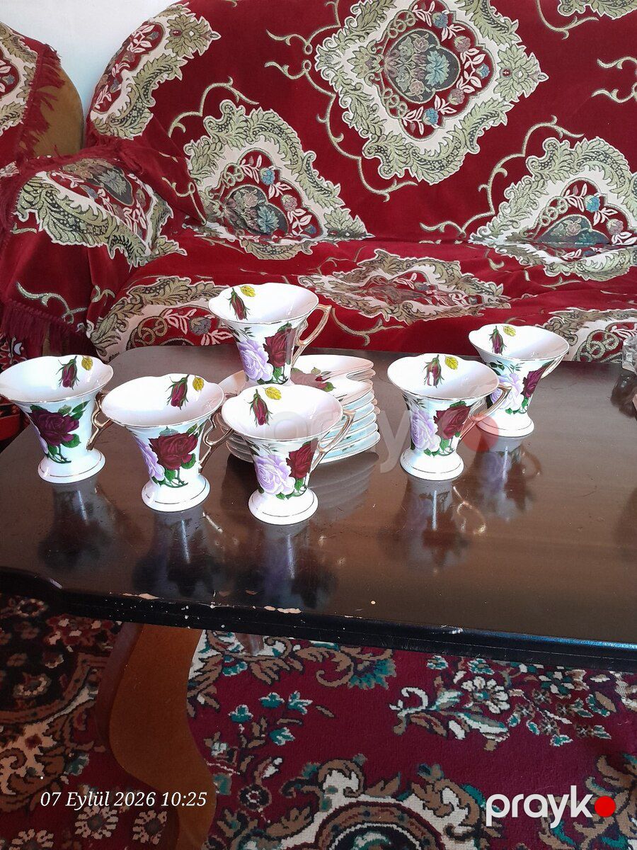 Fincan dəsti — Qablar və mətbəx əşyaları, Saatlı (3)