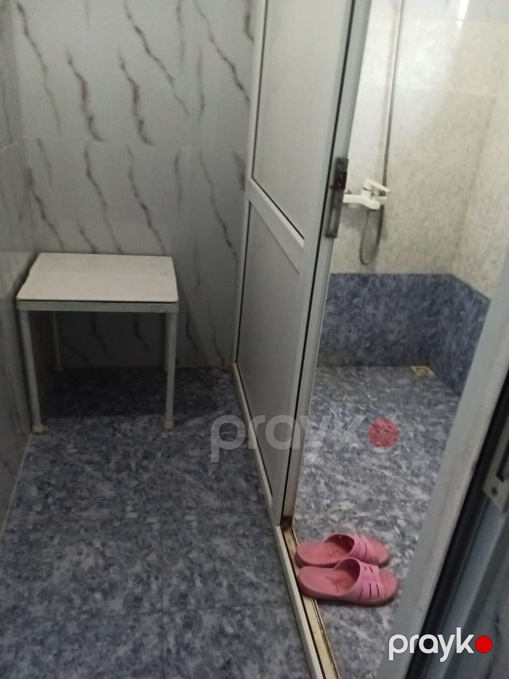 Qazax rayonunda Qarabağ küçəsində yerləşir Oğlan tələbələrə verilir — Mənzil, Qazax (6)