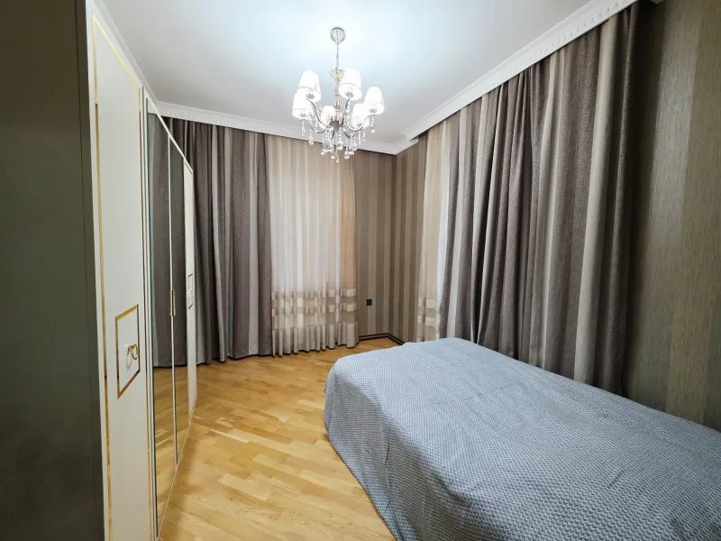 Şağan, 6 otaqlı Həyət evi satılır - 350 m², 2 mərtəbə, 7.1 sot — Ev, villa, Bakı (3)