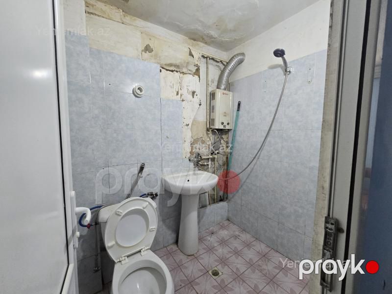 Satılır 1 otaqlı Bina evi menzil (Köhnə tikili), 30 m², 8-ci mikrorayon — Mənzil, Sumqayıt (7)
