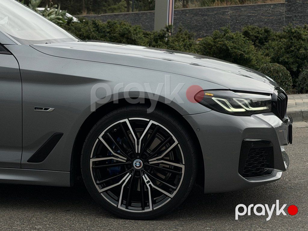 BMW 530e, 2.0 L, 12 kWh, 2023 il, 77 000 km — Avtomobillər, Bakı (6)