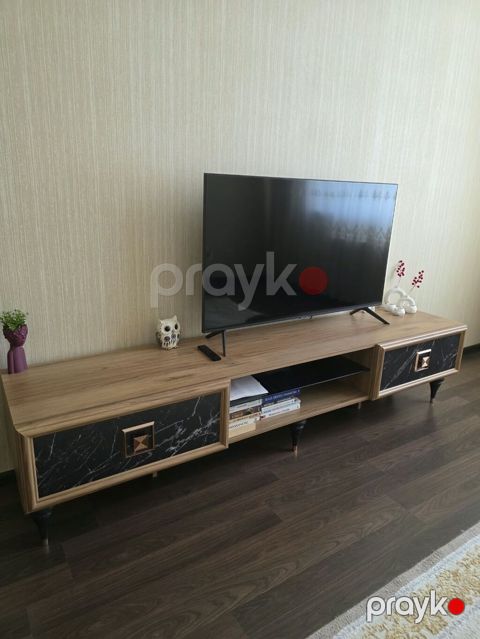 Tv stend satilir 150 azn.ela veziyyetde. Matreali bahalidir — Bakı
