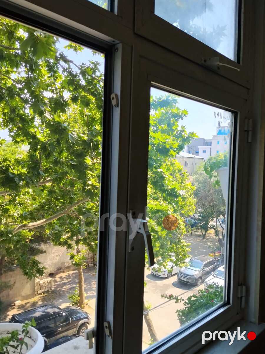 Satılır 2 otaqlı köhnə tikili 55 m² — Mənzil, Bakı (7)
