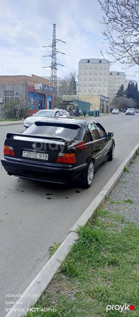 BMW 3 series: 1.8 l 1992 il Sedan — Gəncə