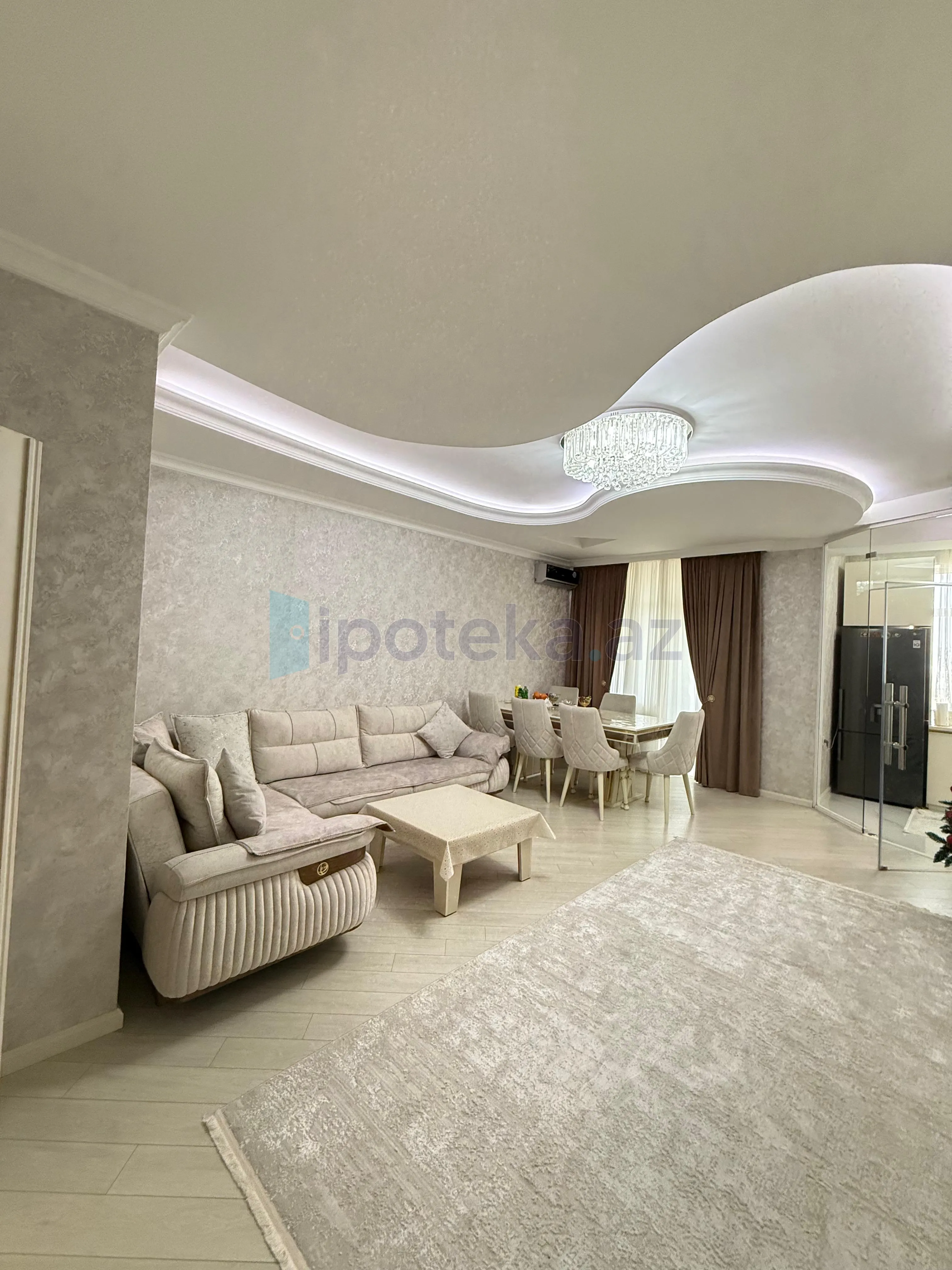 Satılır: 3 Otaq, Yeni tikili, Binəqədi r., 100.00 m²