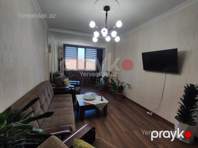 Satılır 4 otaqlı Bina evi menzil (Köhnə tikili), 95 m², Xətai rayonu — Mənzil, Bakı (2)