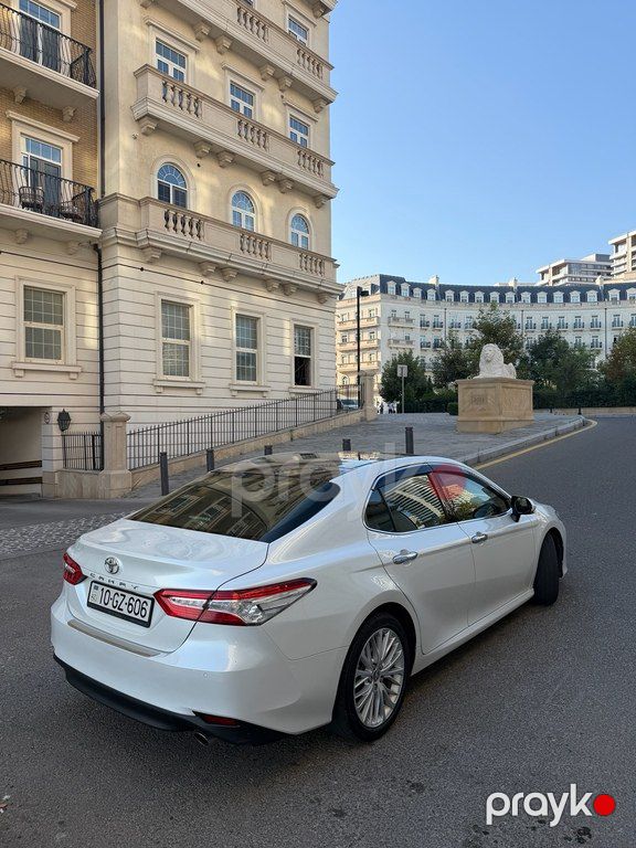 Toyota Camry, 2.5 L, 2019 il, 85 000 km — Avtomobillər, Bakı (11)