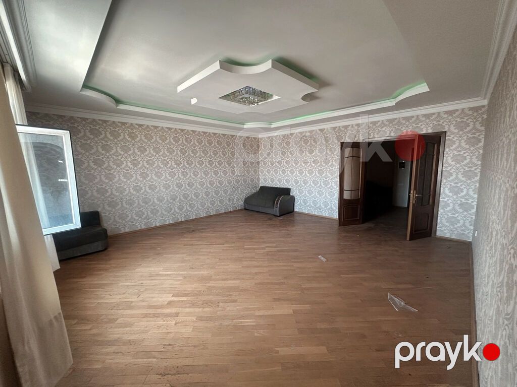 3 otaqlı, Yeni tikili, 135 kv. m — Mənzil, Bakı (2)