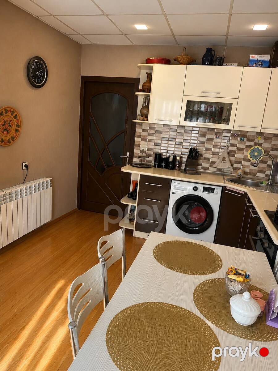 Satılır 2 otaqlı köhnə tikili 50 m² — Mənzil, Bakı (5)