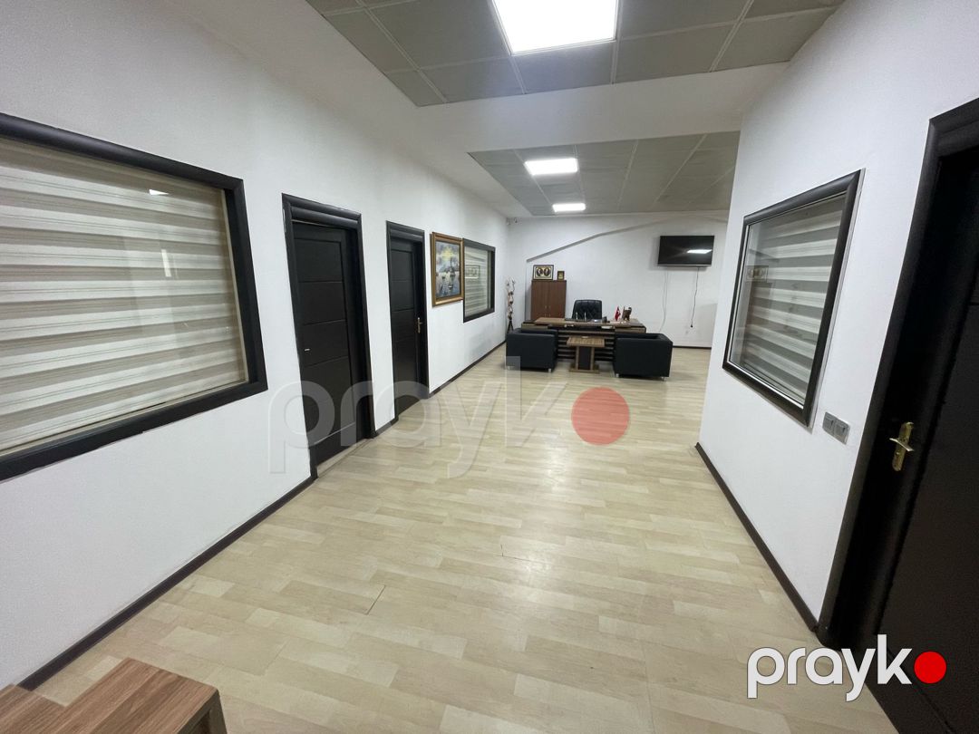 İcarəyə verilir 5 otaqlı ofis 201 m² — Ofis, Bakı (11)