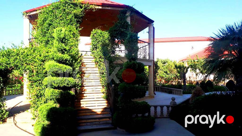 Satılır 6 otaqlı həyət evi/bağ evi 800 m² — Ev, villa, Bakı (2)