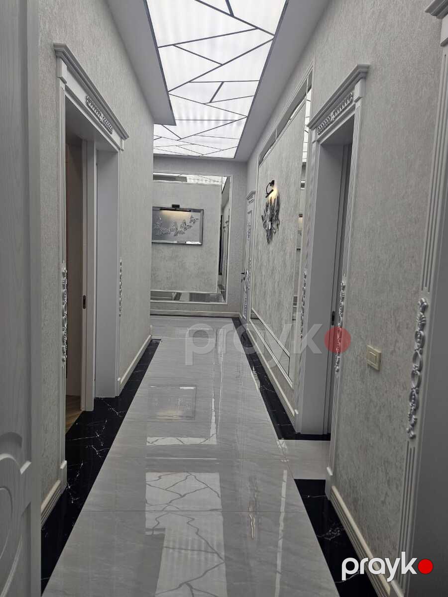 Satılır 4 otaqlı həyət evi/bağ evi 264 m² — Ev, villa, Bakı (12)