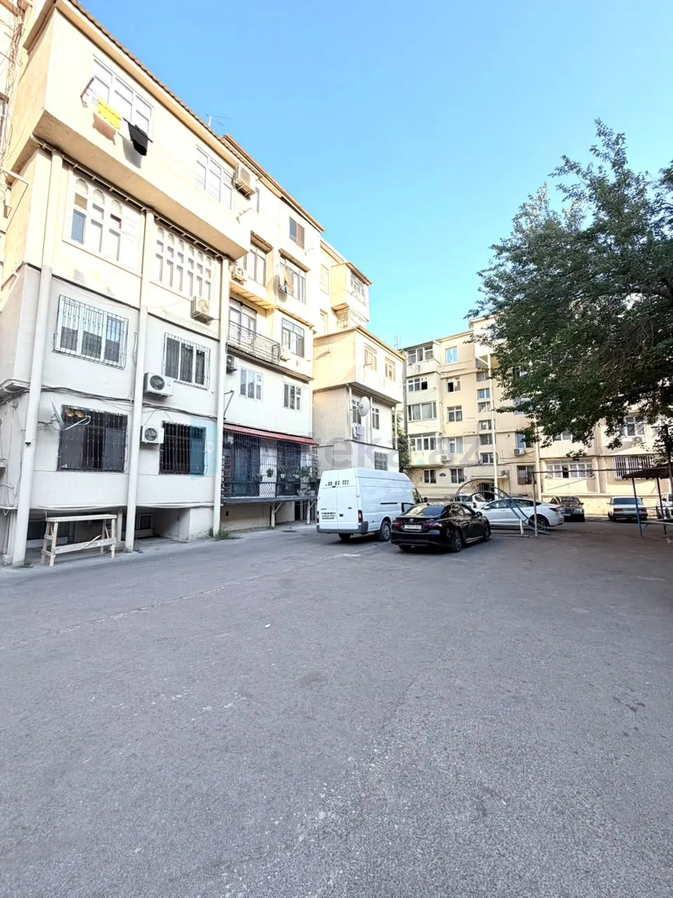 Satılır: 3 Otaq, Köhnə tikili, Yasamal r., 88.00 m² — Mənzil, Bakı (2)
