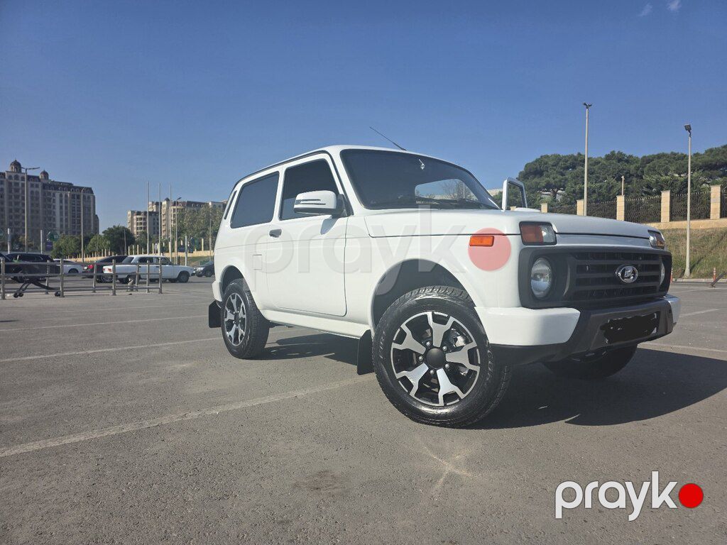 Lada (VAZ) Niva, 1.7 L, 2024 il, 35 000 km — Avtomobillər, Bakı (7)