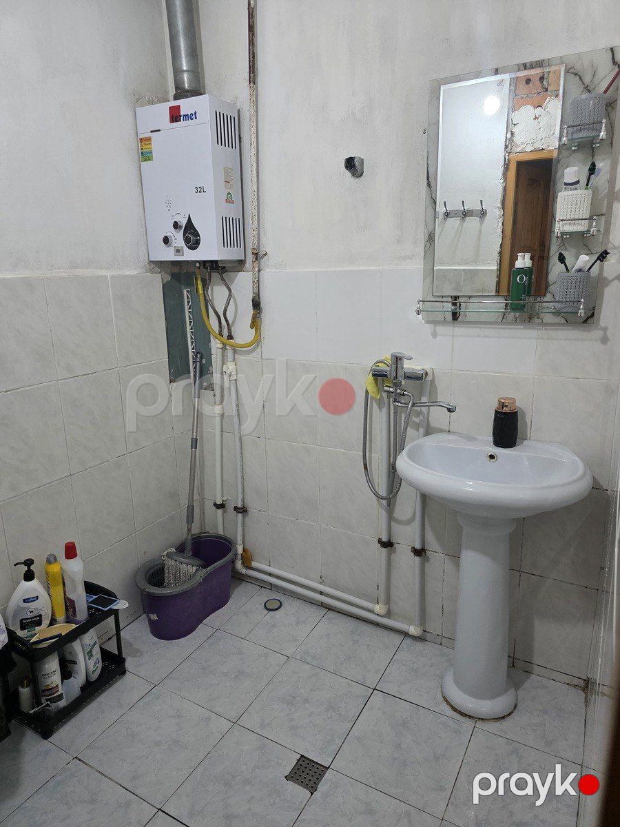 Satılır 3 otaqlı köhnə tikili 60 m² — Mənzil, Bakı (8)