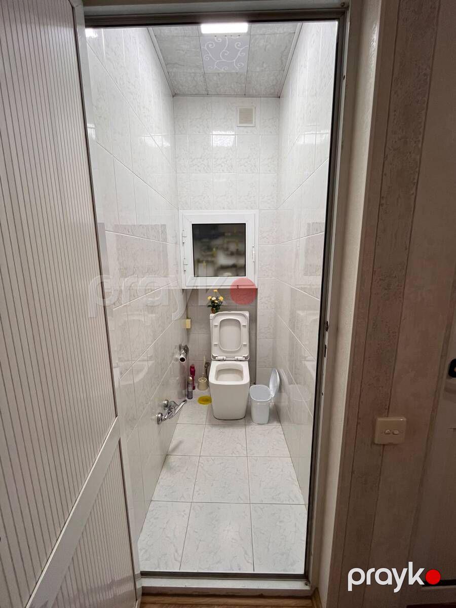 Satılır 2 otaqlı köhnə tikili 65 m² — Mənzil, Bakı (10)