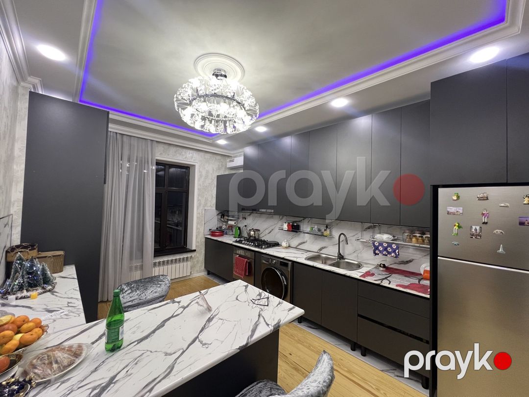Satılır 6 otaqlı həyət evi/bağ evi 240 m² — Ev, villa, Bakı (10)