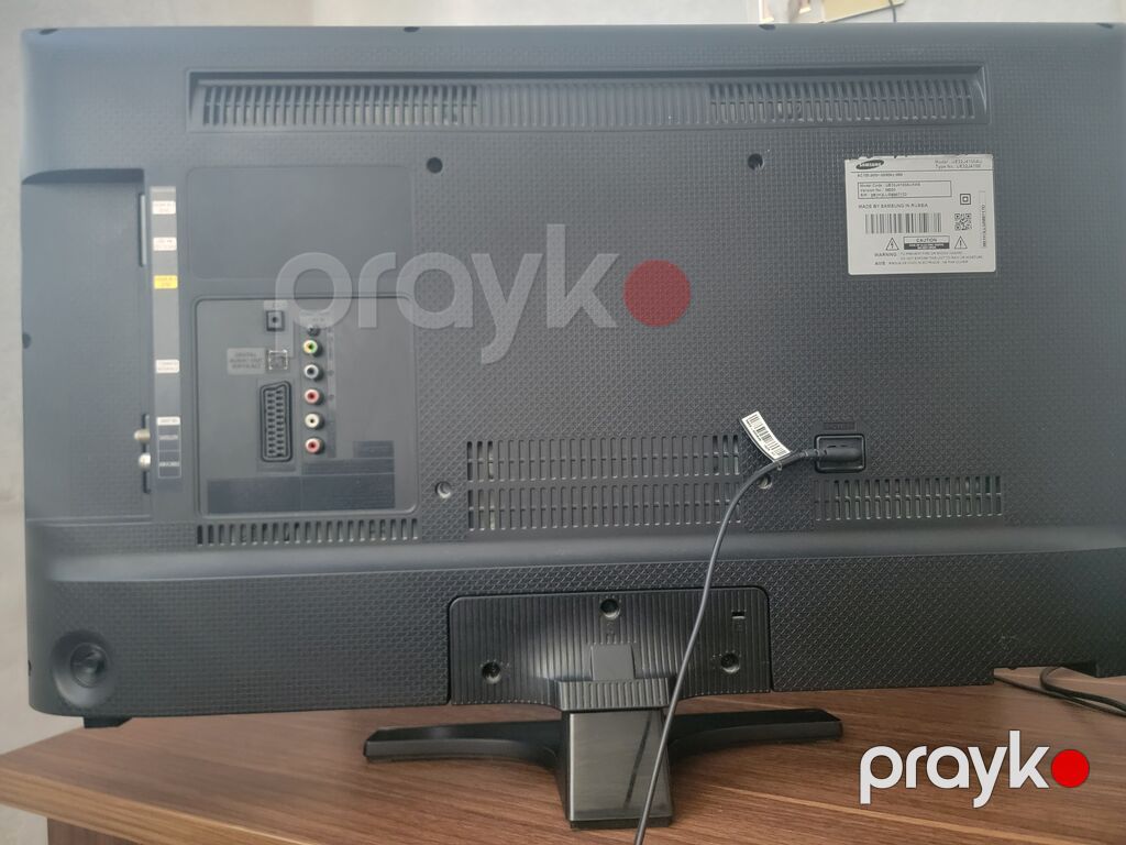 Samsung LED televizor, diaqonal təxminən 40–43” (ekranda geniş — Televizorlar, Bakı (6)