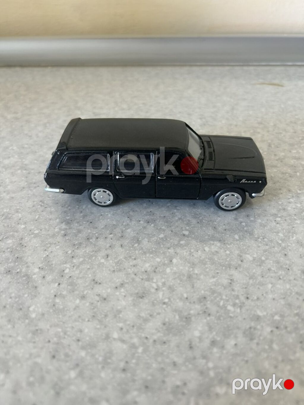 Metall miniatür maşın modeli – klassik universal kuzovlu — Modellar, Bakı (4)