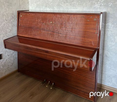 Piano.Belarus.3 pedal.Yaxşı veziyetde.Maraqlananlar burda yox nömre — Bakı