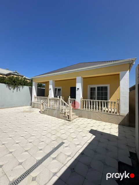 Satılır 3 otaqlı həyət evi/bağ evi 120 m² — Bakı