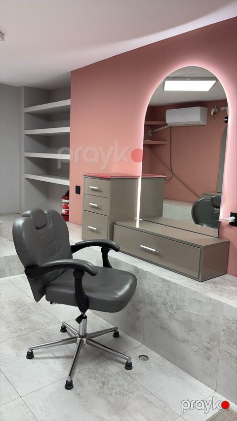 Salon üçün hidravlik ustа kürsüsü - Tip: Bərbər/saç ustası üçün — Xırdalan