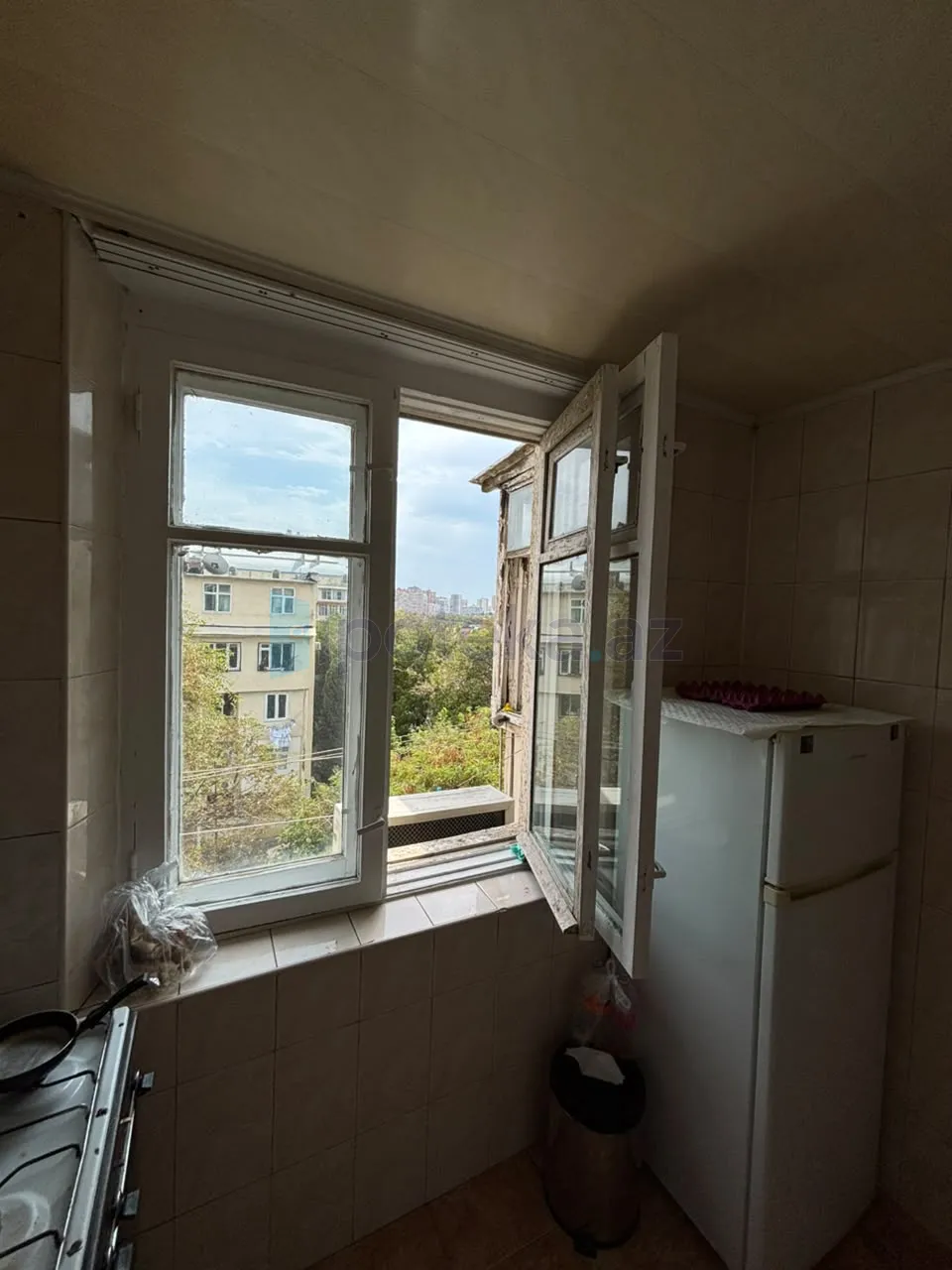 1 Otaq, Köhnə tikili, Nərimanov r., 35.00 m² — Mənzil, Bakı (2)