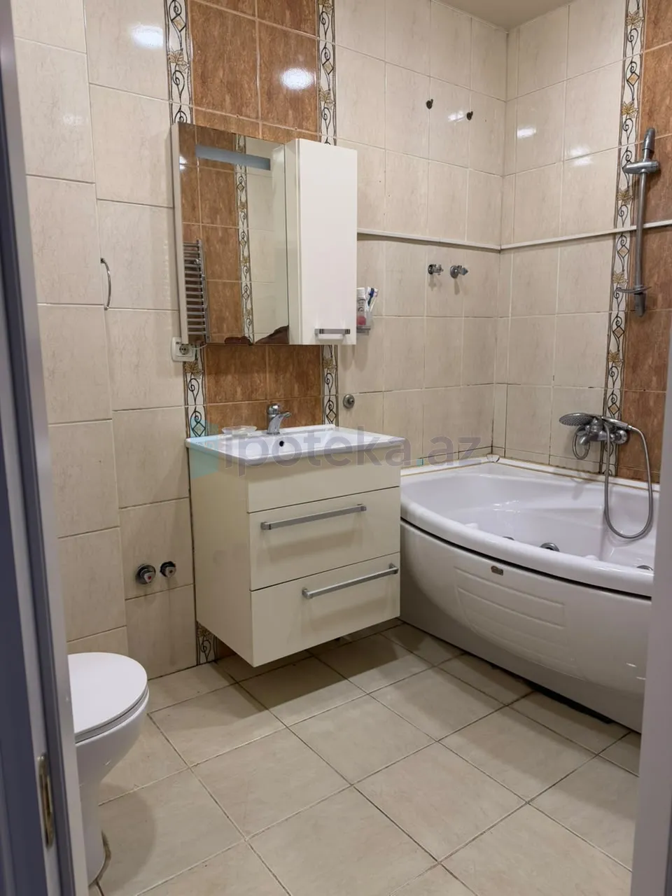 Satılır: 3 Otaq, Yeni tikili, Nərimanov r., 115.00 m² — Mənzil, Bakı (6)