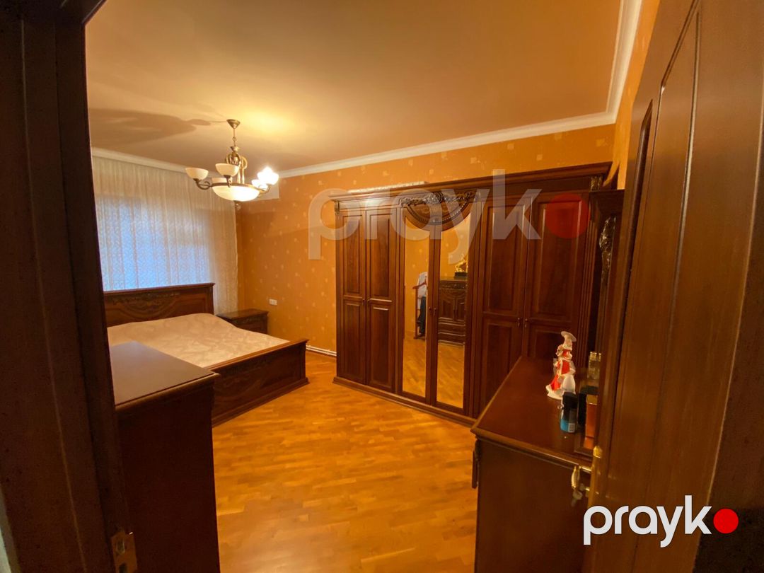 Satılır 4 otaqlı köhnə tikili 105 m² — Mənzil, Bakı (9)