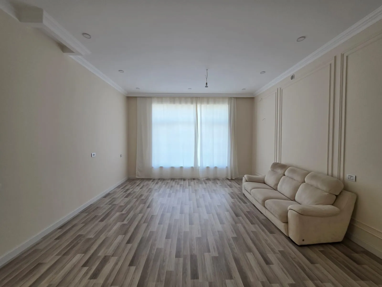 Şüvəlan, 6 otaqlı Həyət evi satılır - 300 m², 2 mərtəbə, 18 sot — Ev, villa, Bakı (7)