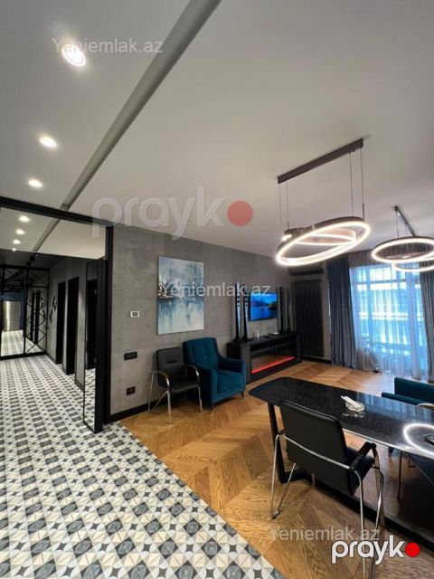 Satılır 4 otaqlı Bina evi menzil (Yeni tikili), 147 m², Yasamal rayonu — Bakı