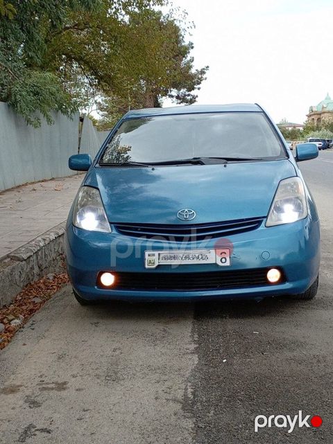 Toyota Prius, 1.5 L, 1.3 kWh, 2007 il, 400 000 km — Yevlax