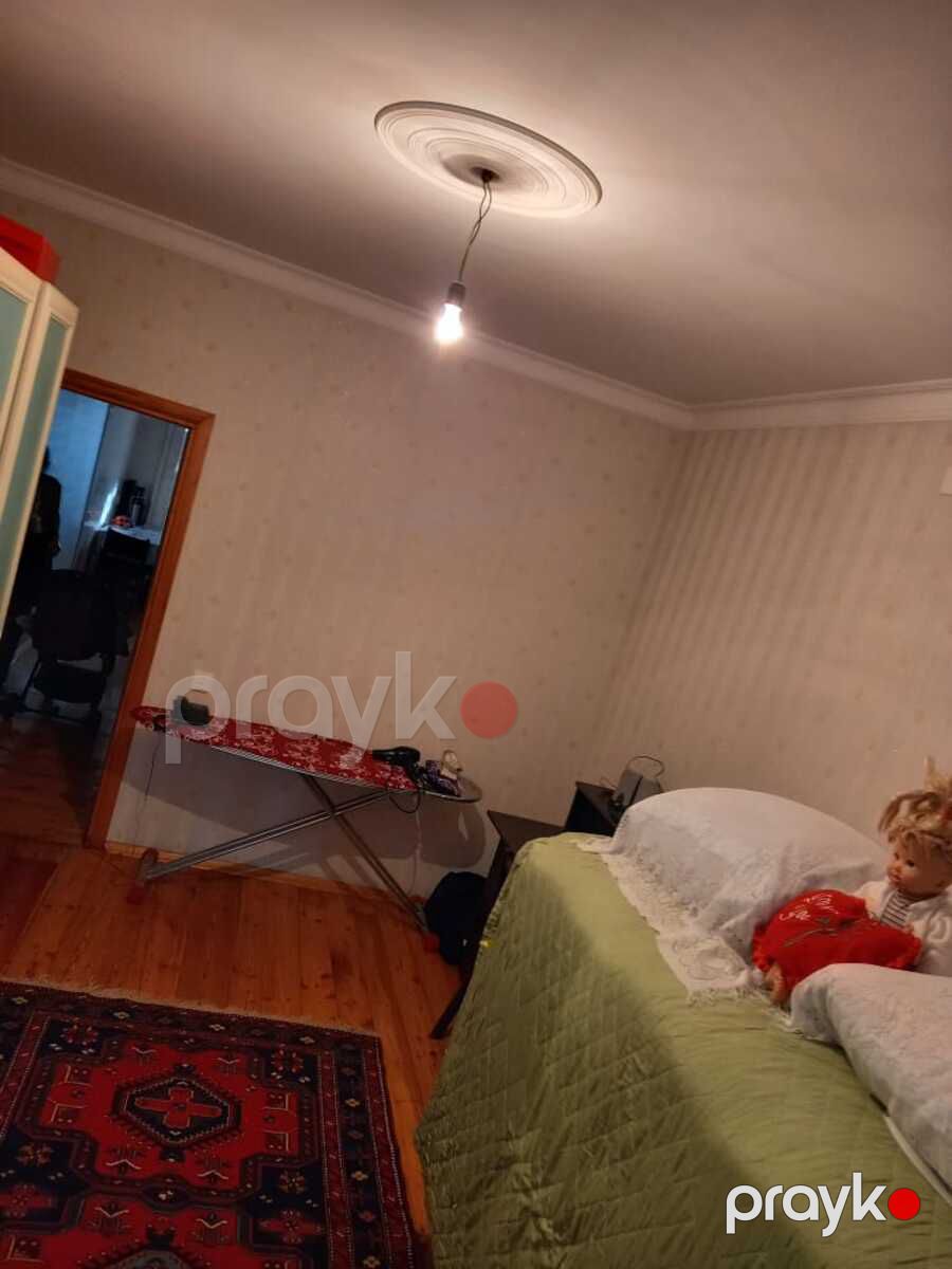 Satılır 4 otaqlı köhnə tikili 100 m² — Mənzil, Bakı (11)