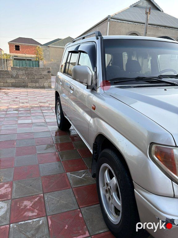 Mitsubishi Pajero io, 2.0 L, 2001 il, 359 976 km — Avtomobillər, Sumqayıt (2)