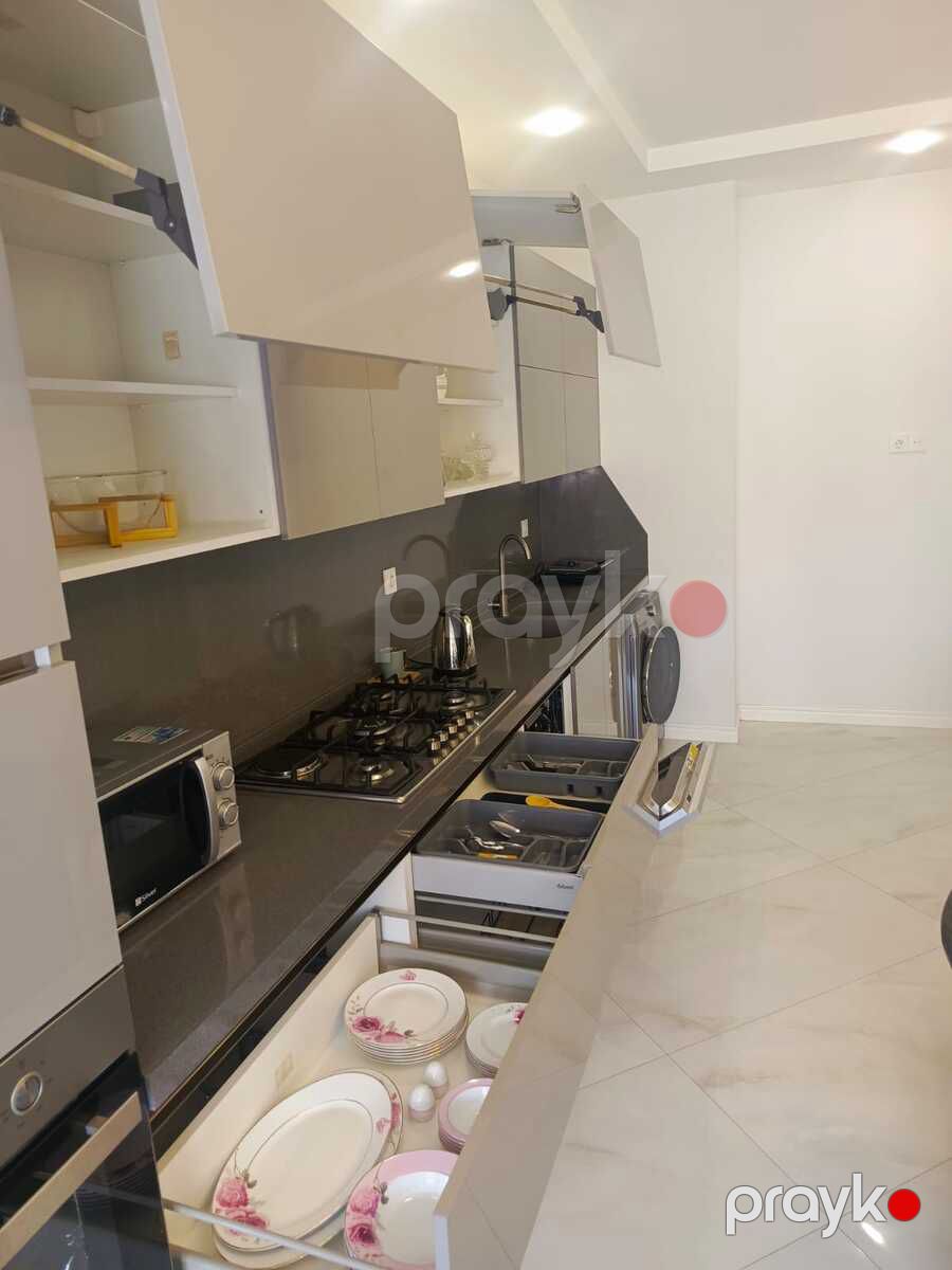 İcarəyə verilir 4 otaqlı yeni tikili 215 m² — Mənzil, Bakı (5)