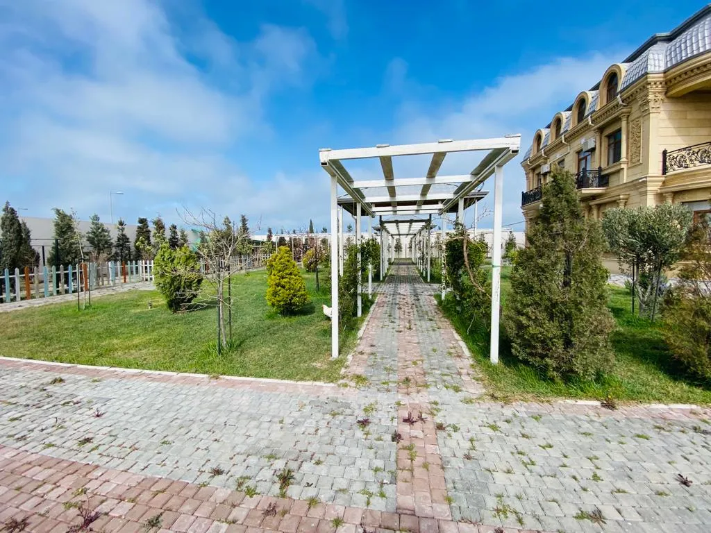 Şüvəlan, 9 otaqlı Həyət evi satılır - 1200 m², 3 mərtəbə, 52 sot — Ev, villa, Bakı (2)