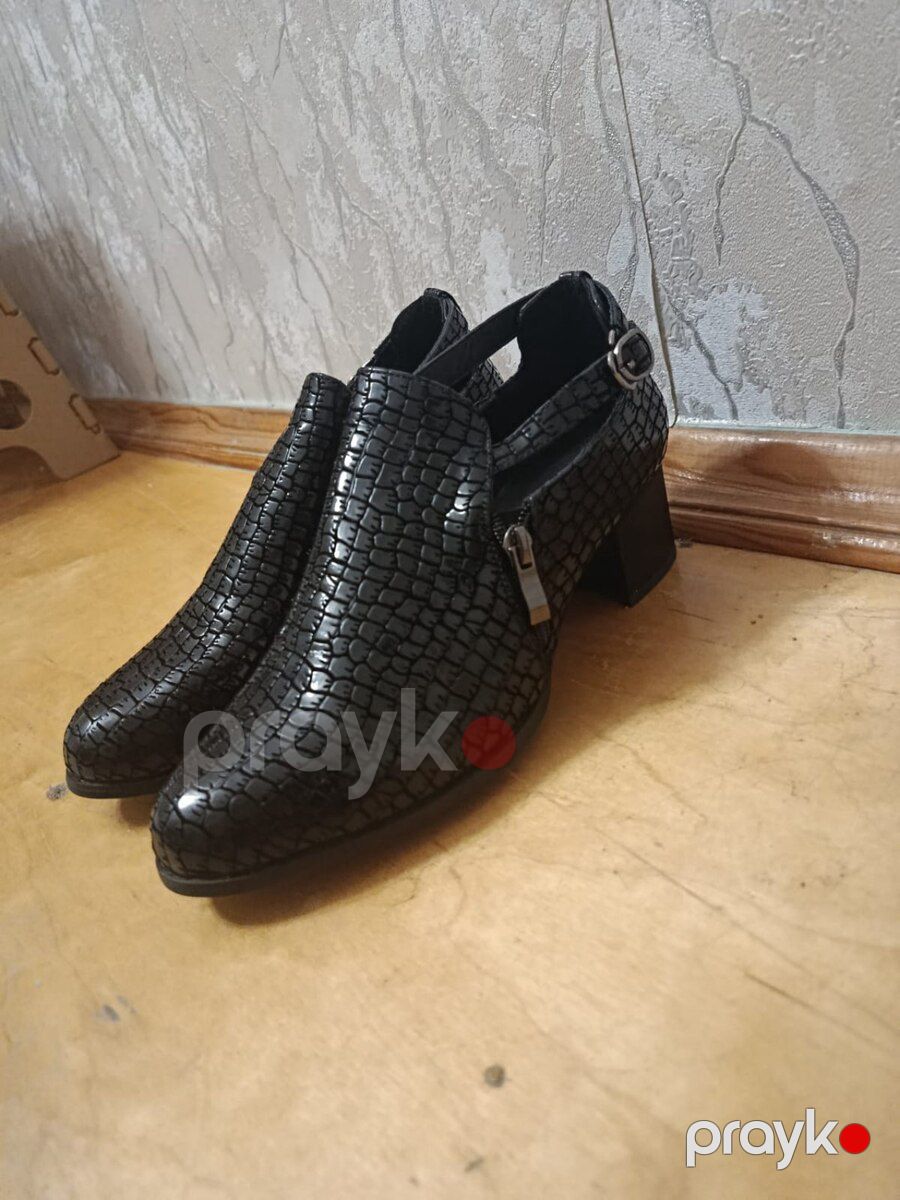 Ayaqqabı — Geyim, ayakkabı, aksesuarlar, Bakı (9)