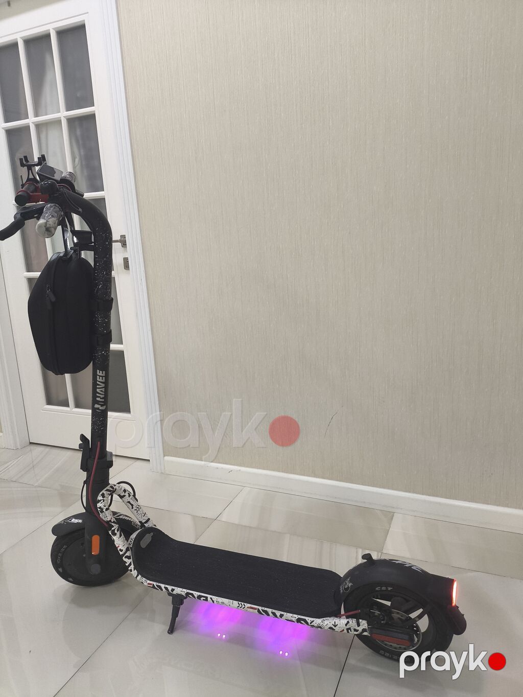 Alman brendi Navee V40dir cox keyfiyyətli maldir pula ehtiyac oldugu — Skuterlər, Bakı (10)