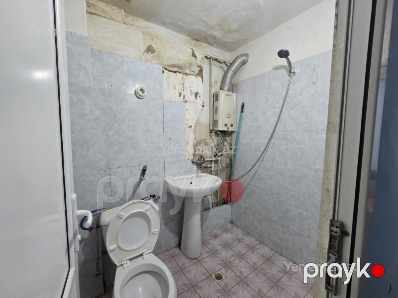 Satılır 1 otaqlı Bina evi menzil (Köhnə tikili), 30 m², 8-ci mikrorayon — Mənzil, Sumqayıt (9)