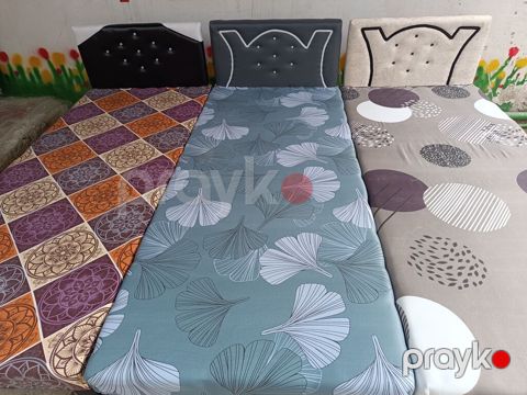 Kravatlar təzə hazir əldə var vhatsapa yazin — Bakı