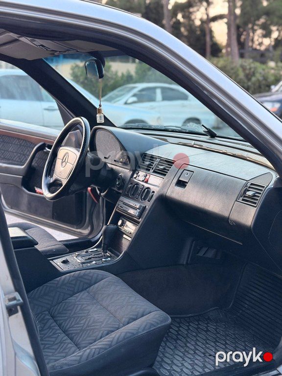 Mercedes C 180, 1.8 L, 1993 il, 380 000 km — Avtomobillər, Bakı (9)